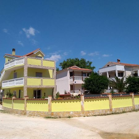 Appartements Zimmermann Medulin Dış mekan fotoğraf